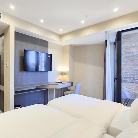 Griffin Hotel Tbilisi Zewnętrze zdjęcie