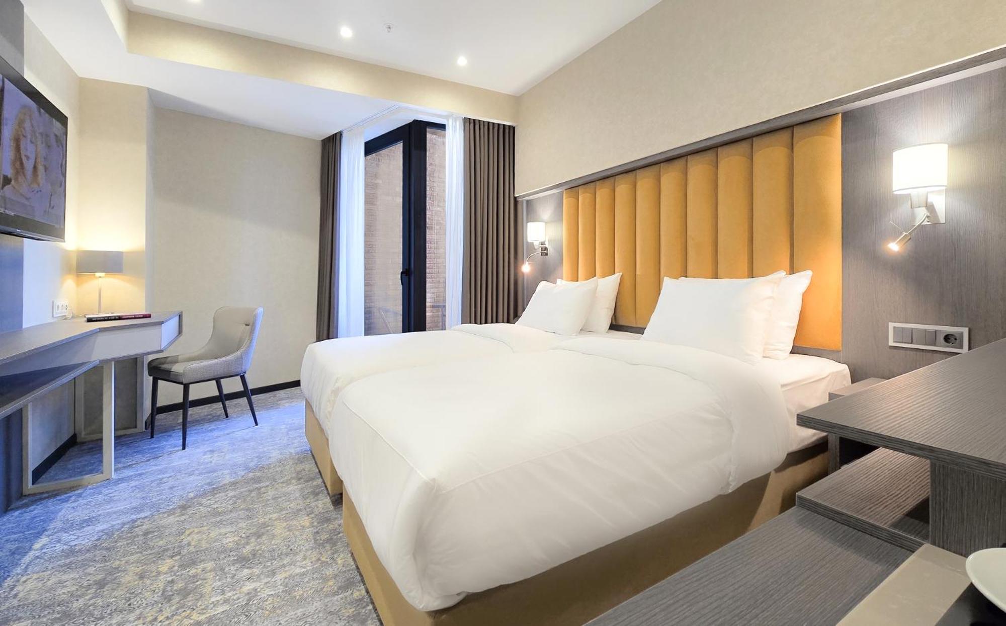 Griffin Hotel Tbilisi Zewnętrze zdjęcie