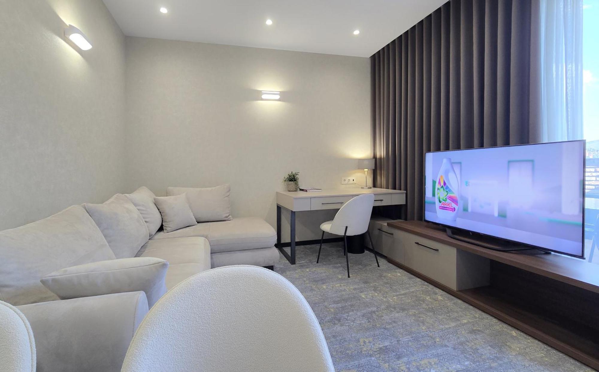Griffin Hotel Tbilisi Zewnętrze zdjęcie