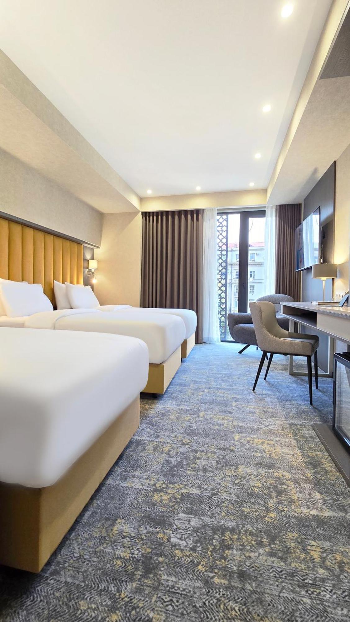 Griffin Hotel Tbilisi Zewnętrze zdjęcie