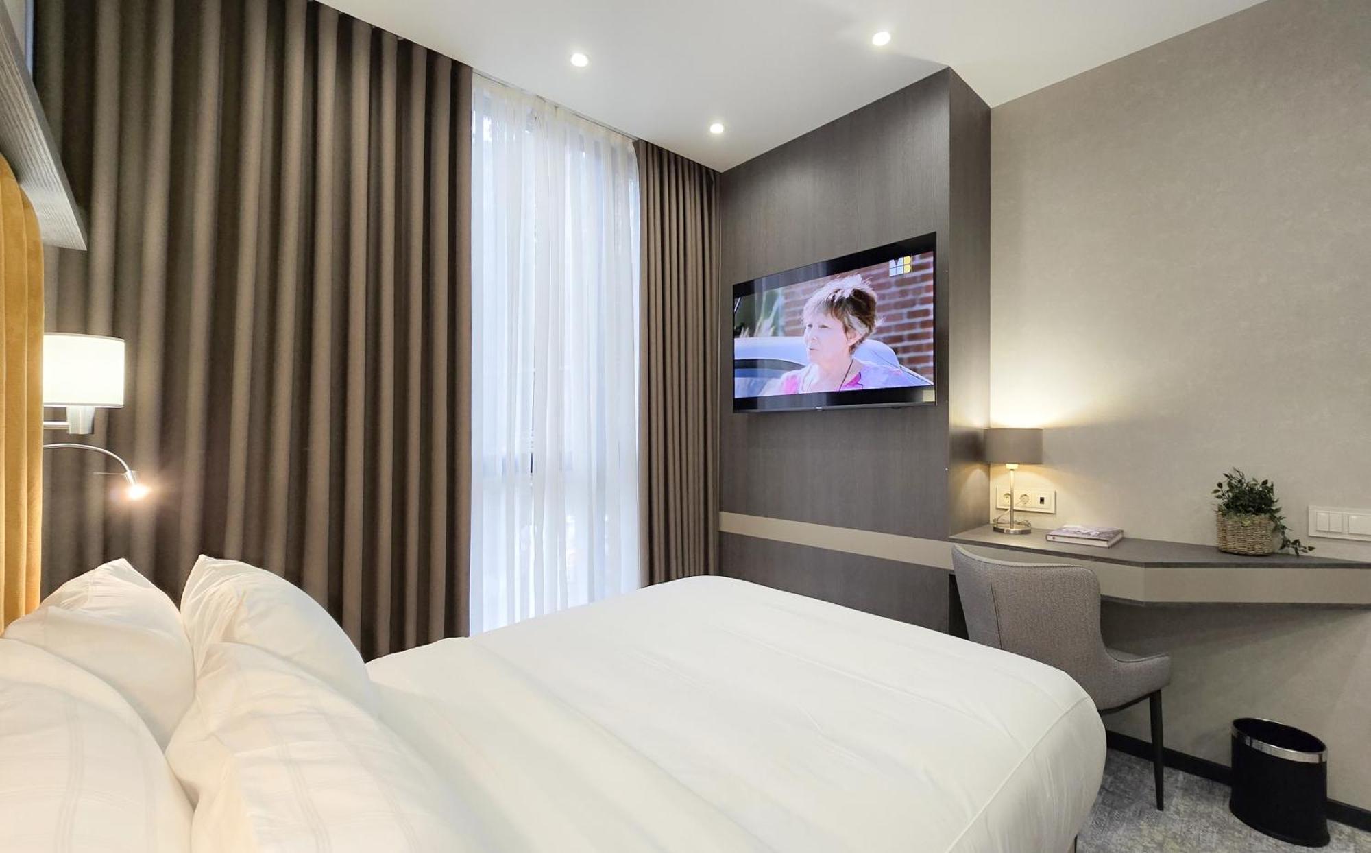Griffin Hotel Tbilisi Zewnętrze zdjęcie