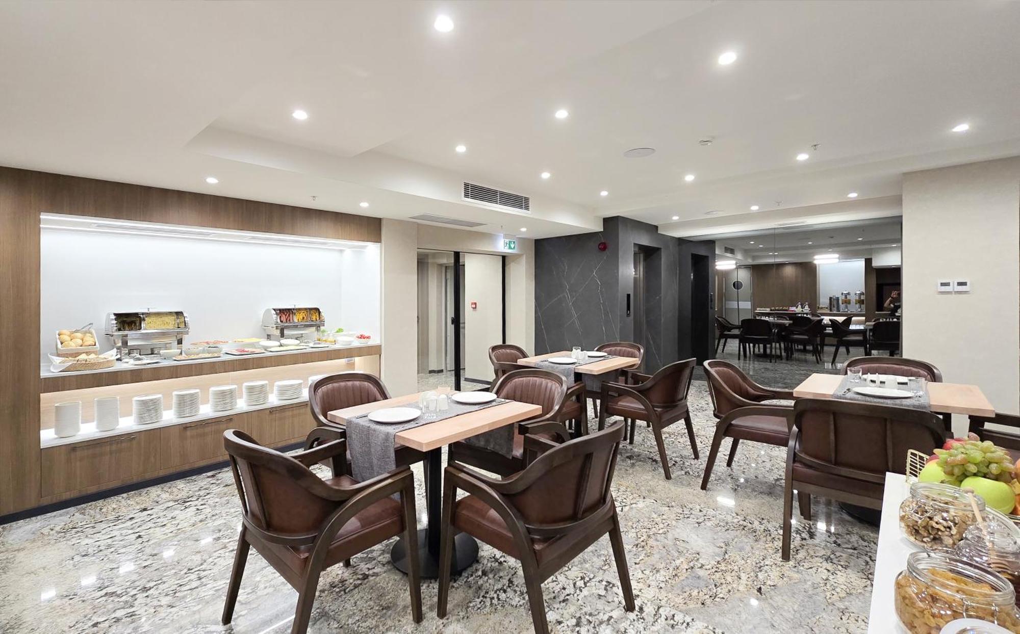 Griffin Hotel Tbilisi Zewnętrze zdjęcie