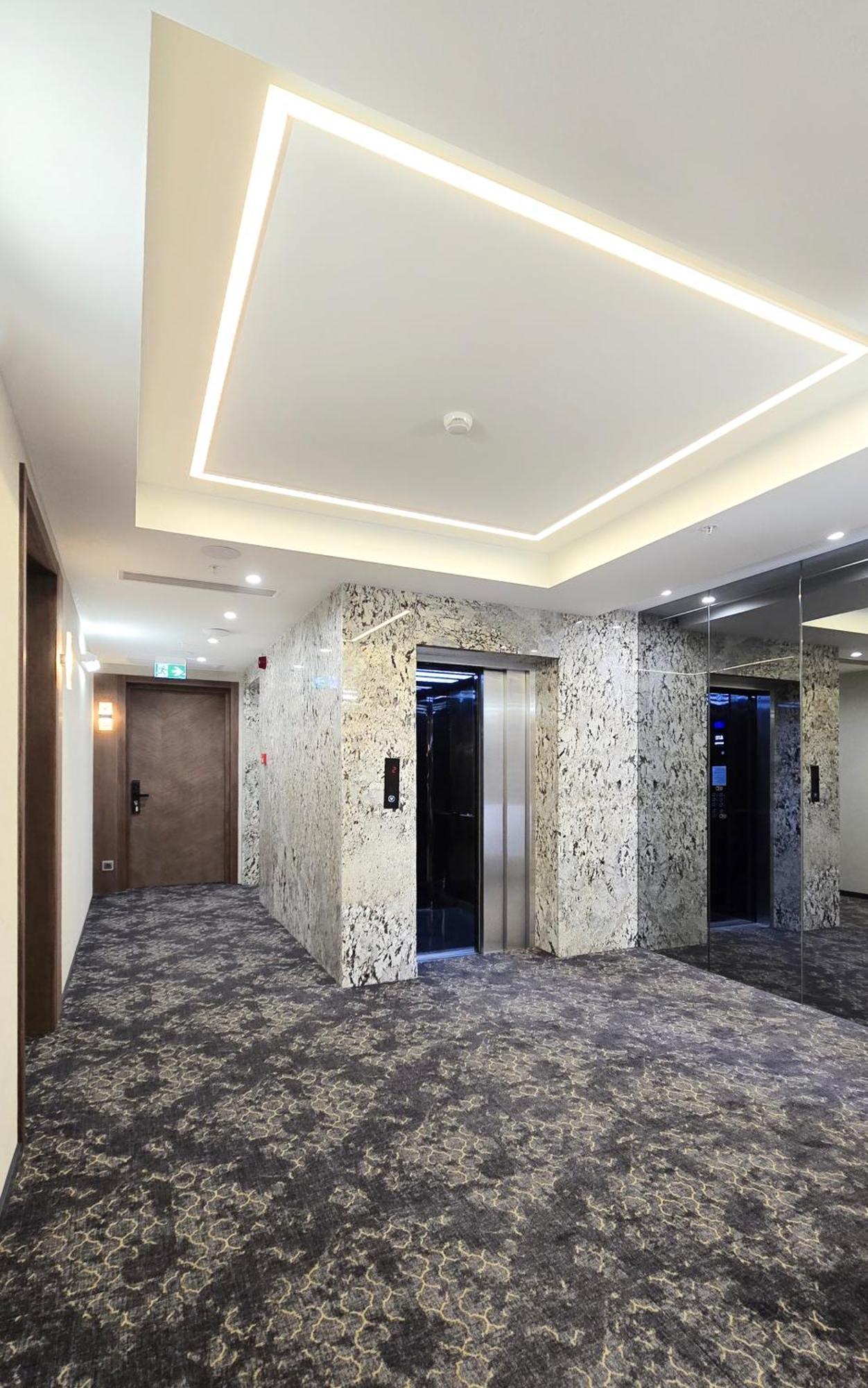 Griffin Hotel Tbilisi Zewnętrze zdjęcie